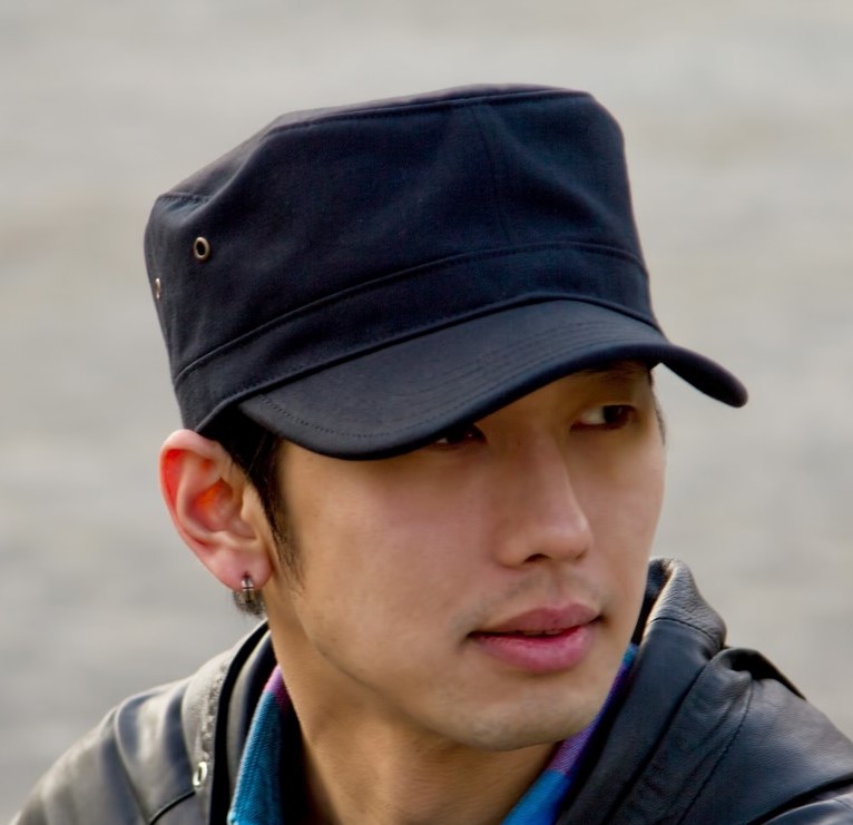 男T